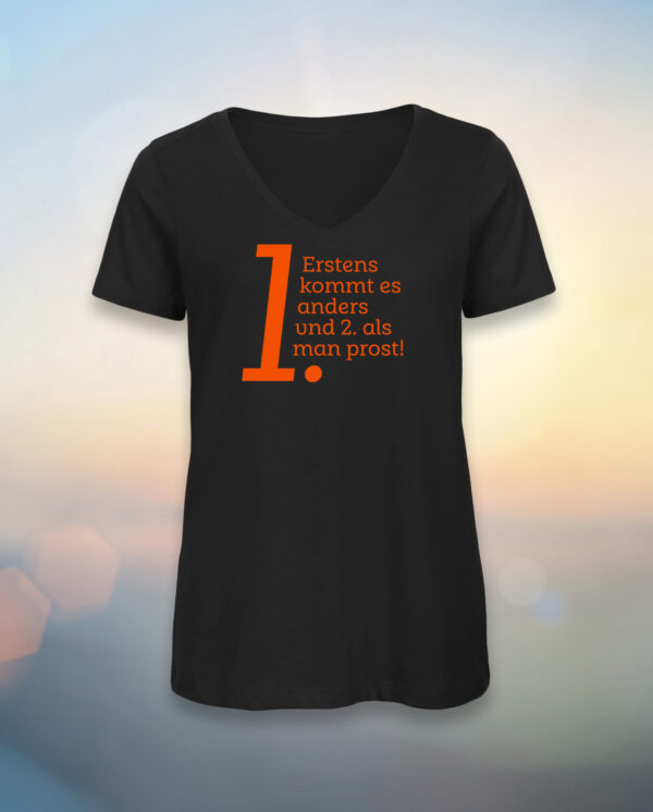 019_MALLESTYLE_Frau_V_Shirt_Schwarz_Orange